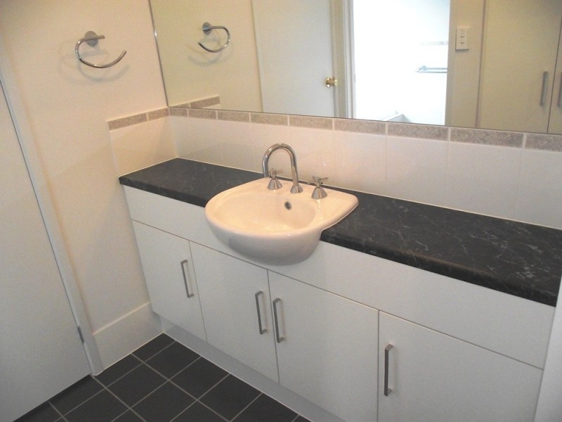 24 Robinson Street, Mawson Lakes SA 5095