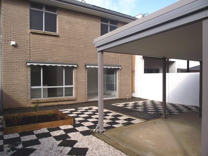 24 Robinson Street, Mawson Lakes SA 5095