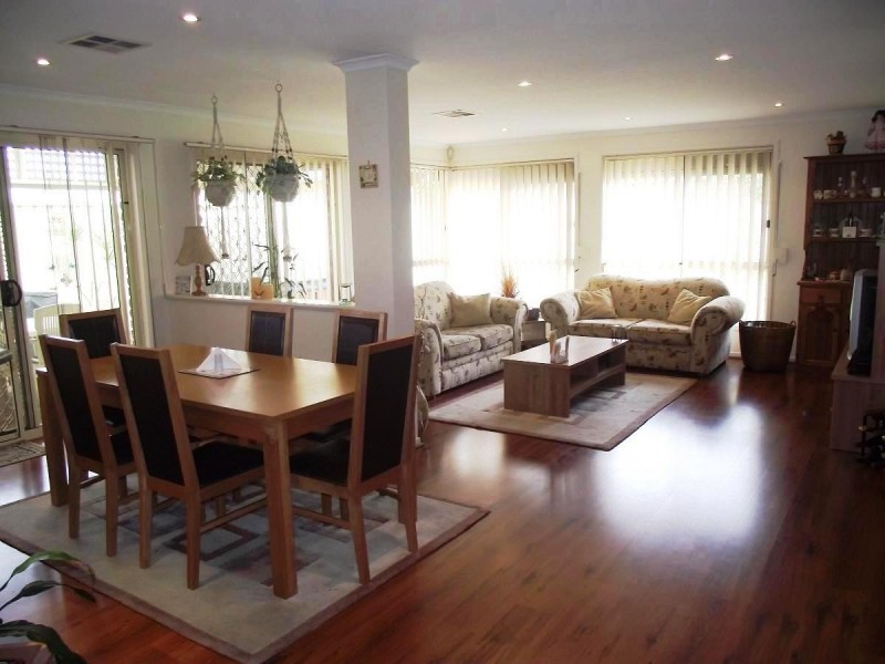 72 Parkway Circuit, Parafield Gardens SA 5107