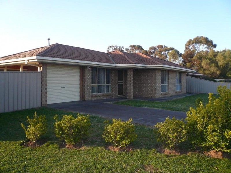 91 Bradman Road, Green Fields SA 5107