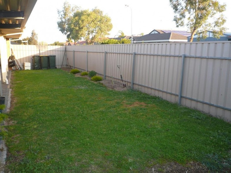 91 Bradman Road, Green Fields SA 5107