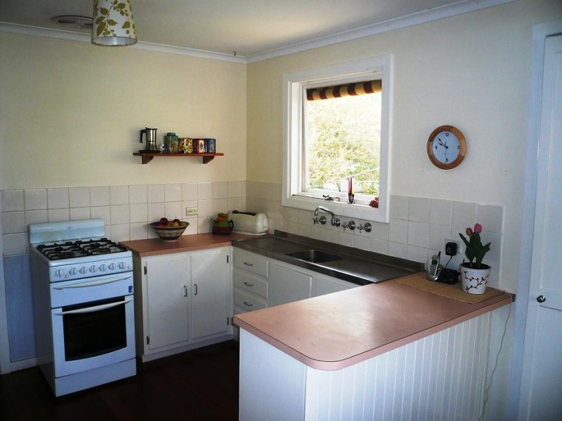 13 Armstrong St, Mount Barker SA 5251