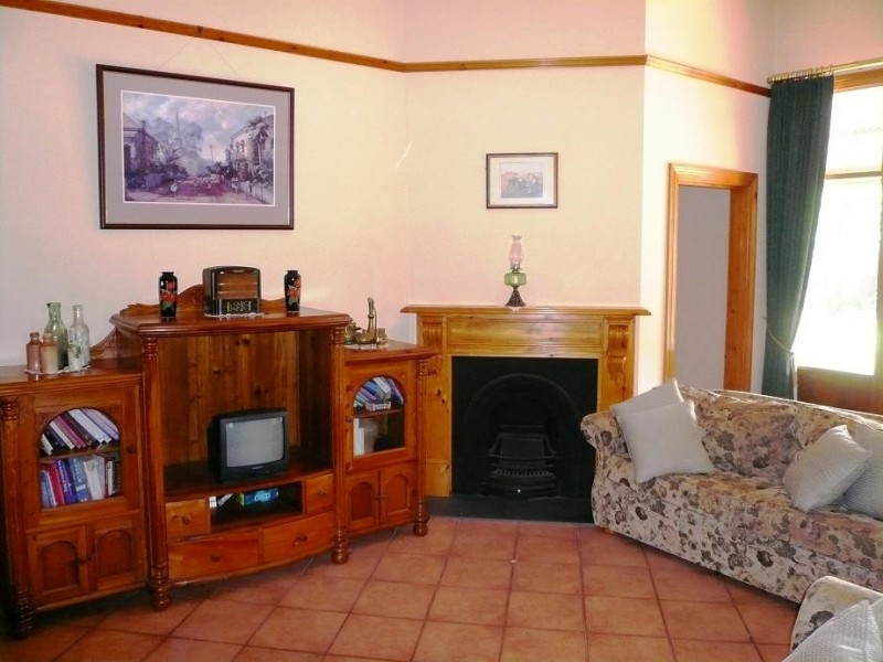 321 Military Rd, Semaphore SA 5019