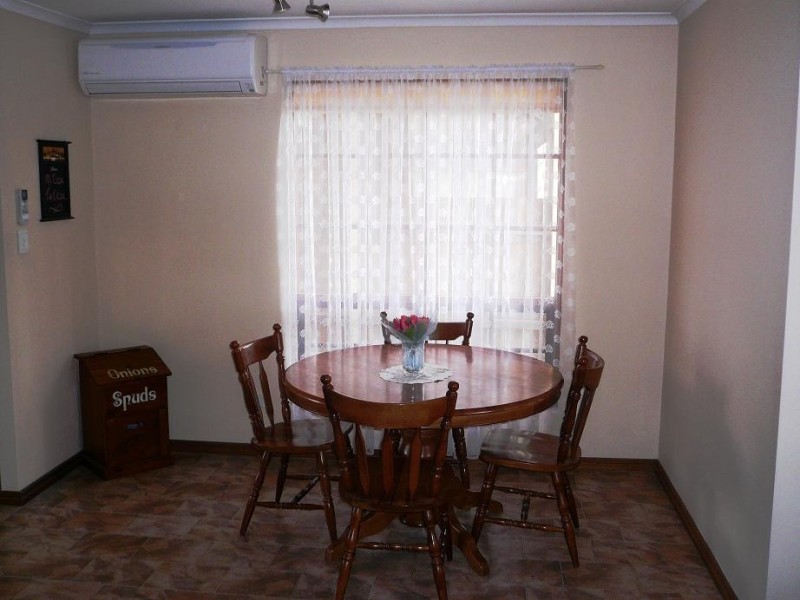 8/2 Barnet Street, Evanston SA 5116