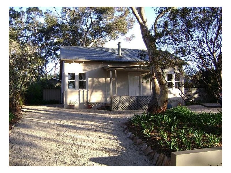 17 Bowman Avenue, Belair SA 5052