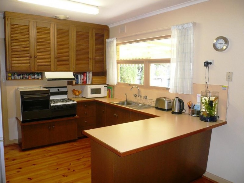 4 Bermuda Avenue, West Lakes Shore SA 5020