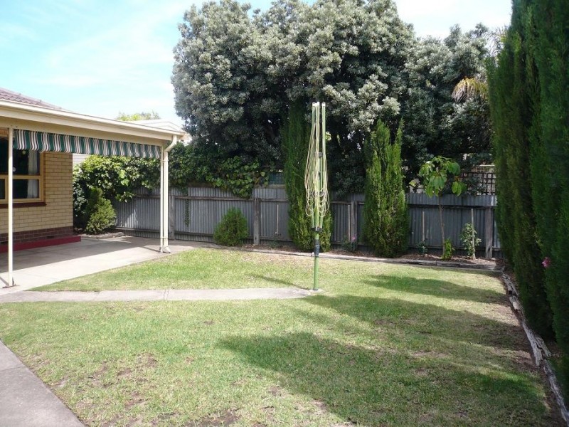 4 Bermuda Avenue, West Lakes Shore SA 5020