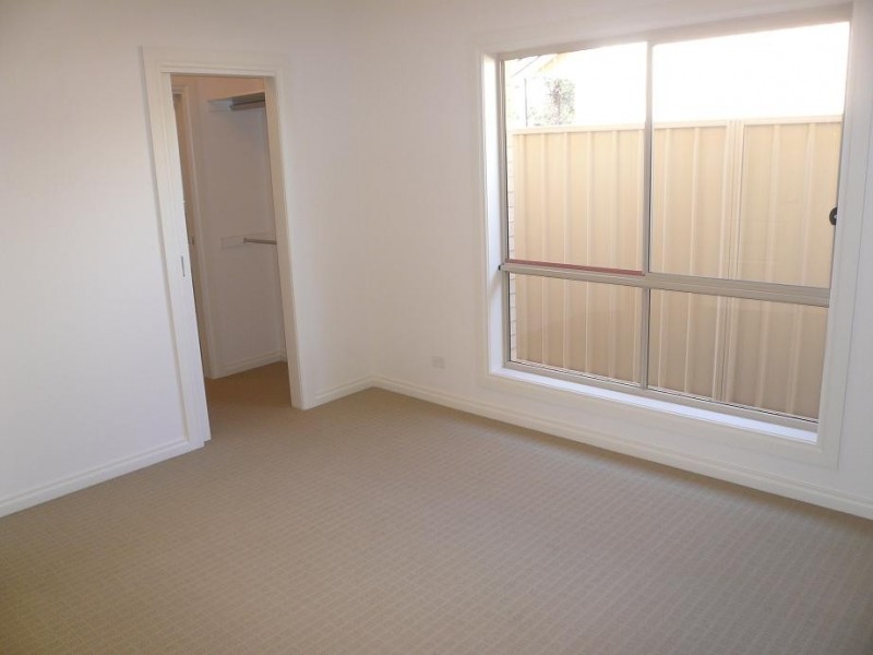 4A Ballad Avenue, Paradise SA 5075