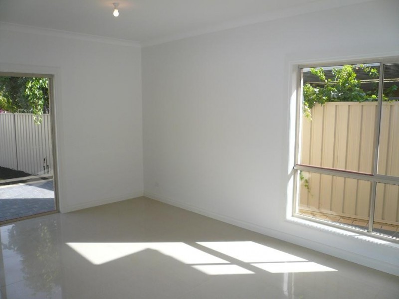 4 Ballad Avenue, Paradise SA 5075