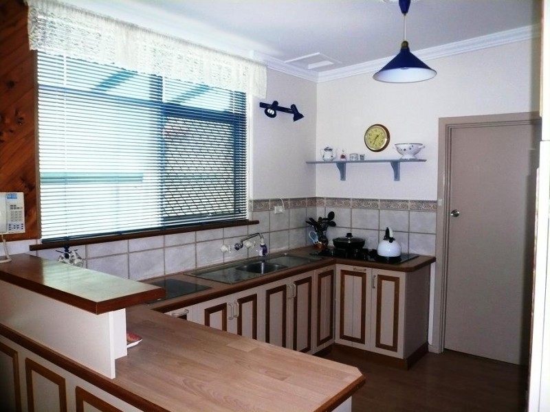 18 Francis Road, Brahma Lodge SA 5109