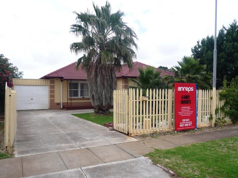 25 Bloomfield Cresent, Elizabeth Downs SA 5113