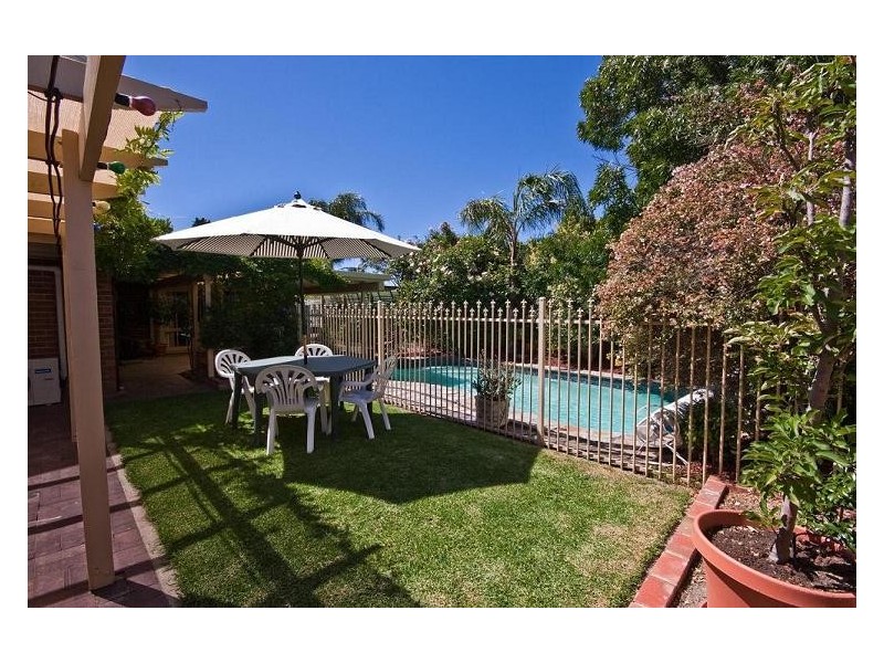 8 Maui Court, West Lakes SA 5021