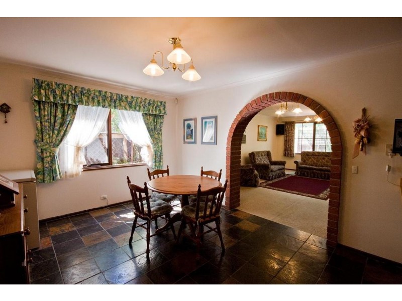 8 Maui Court, West Lakes SA 5021