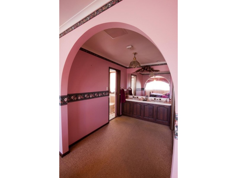 8 Maui Court, West Lakes SA 5021