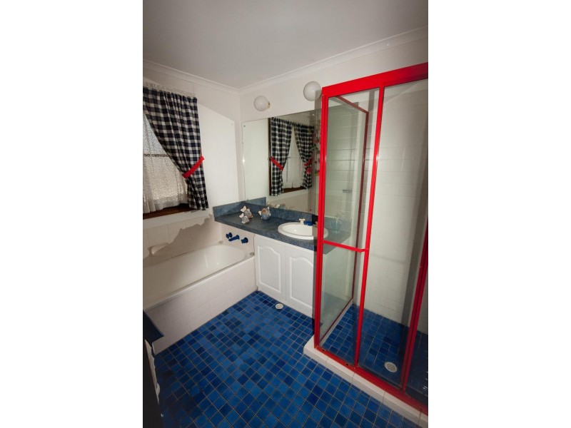 8 Maui Court, West Lakes SA 5021