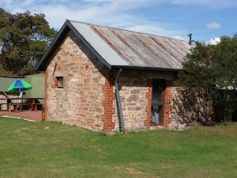 24 Searle Street, Macclesfield SA 5153