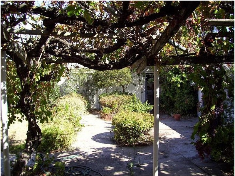 12 Hilton Street, Birkenhead SA 5015