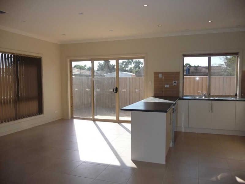 8B Rapson Street, Grange SA 5022