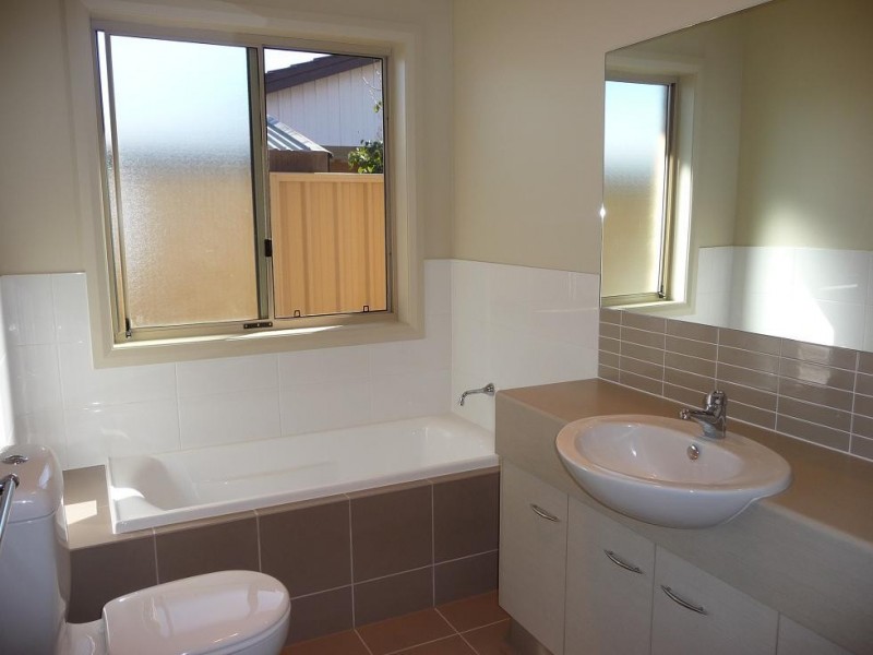 2 Eldridge Crescent, Grange SA 5022