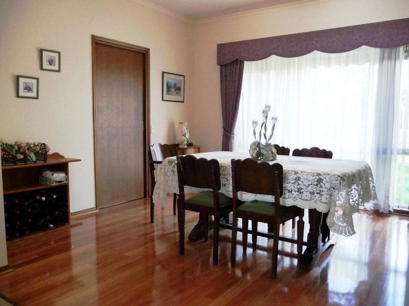 48 Kara Cresent, Gulfview Heights SA 5096