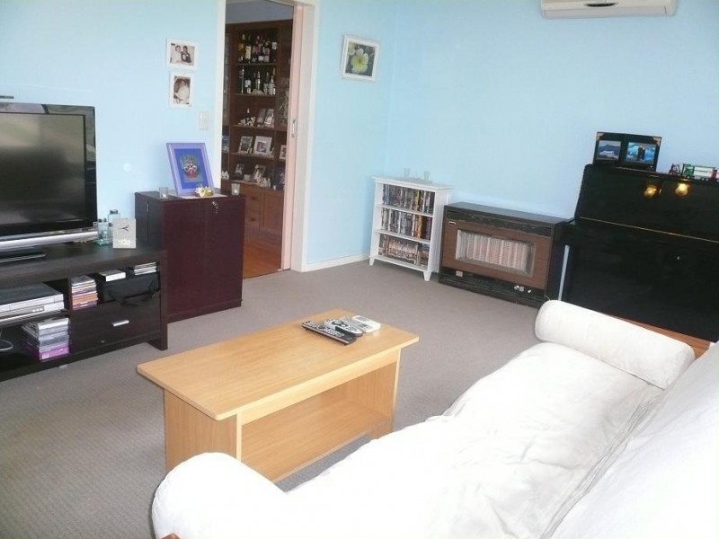 801 North East Road, Valley View SA 5093