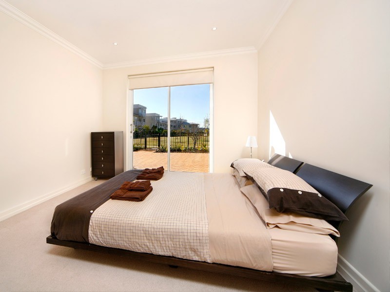 111/2-6 Orchards Ave, Breakfast Point NSW 2137