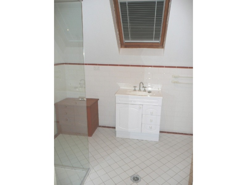 26 Cousins Rd, Beacon Hill NSW 2100