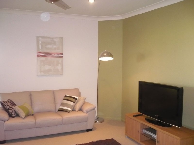 4 Sovereign Terrace, Idalia QLD 4811