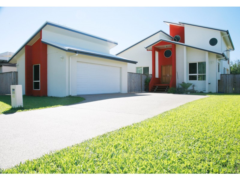 40 Waterview Drive, Bushland Beach QLD 4818