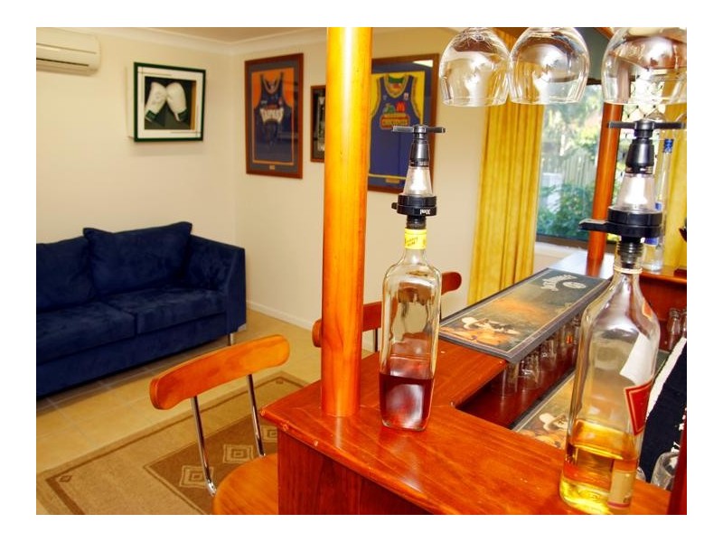 13 Marloo St, Cranbrook QLD 4814