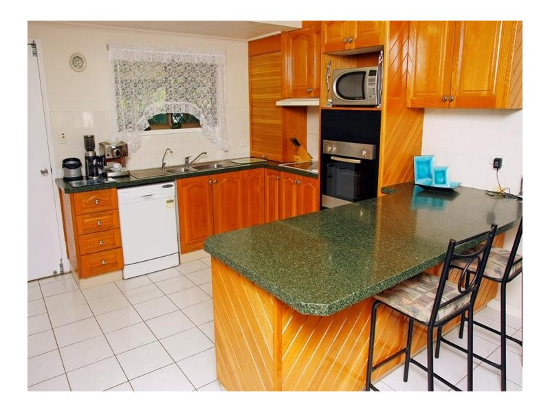 13 Marloo St, Cranbrook QLD 4814