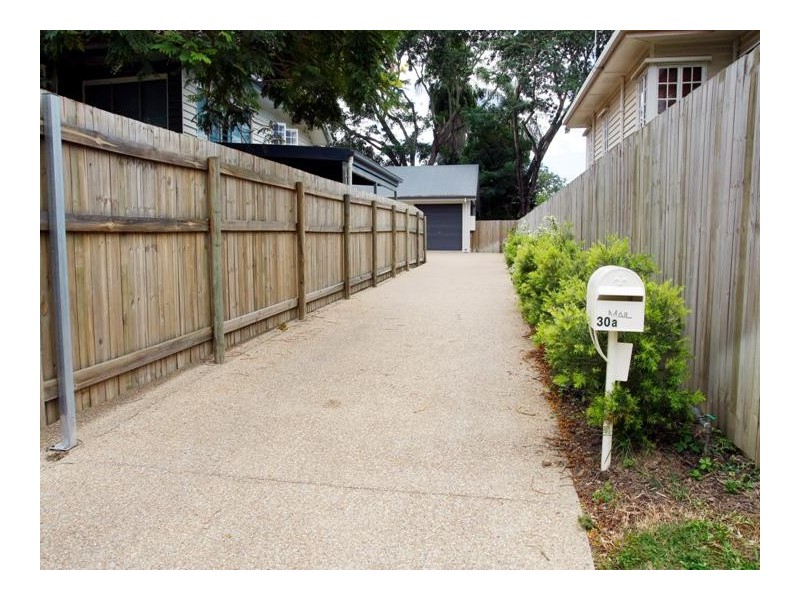 30A Sherriff St, Hermit Park QLD 4812