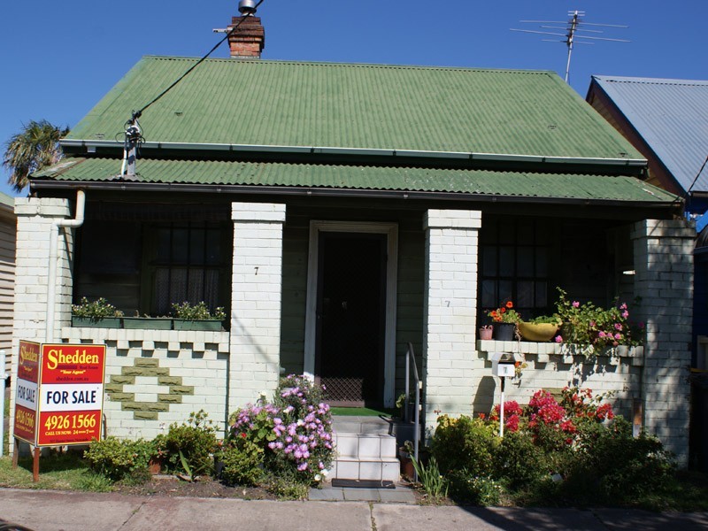 7 Bourke Street, Carrington NSW 2294