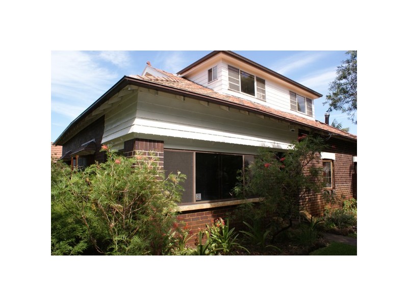 23 Stewart Ave, Hamilton East NSW 2303