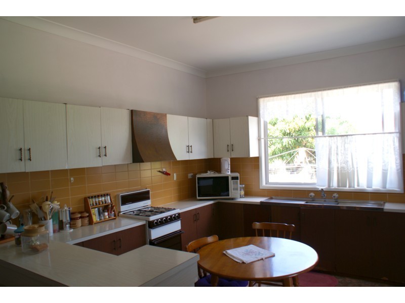 9 Veda Street, Hamilton NSW 2303