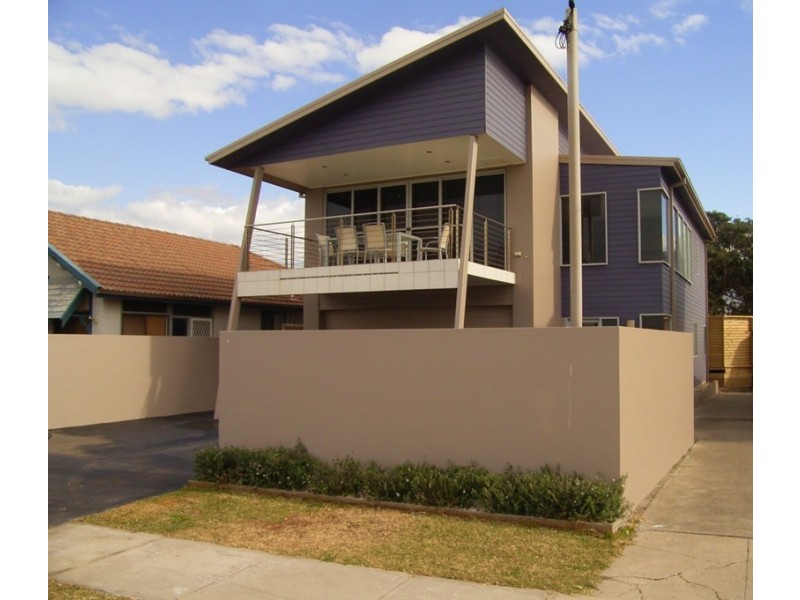 30 Eames Ave, Stockton NSW 2295