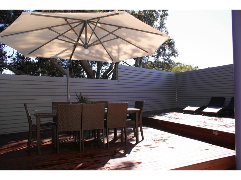 30 Eames Ave, Stockton NSW 2295