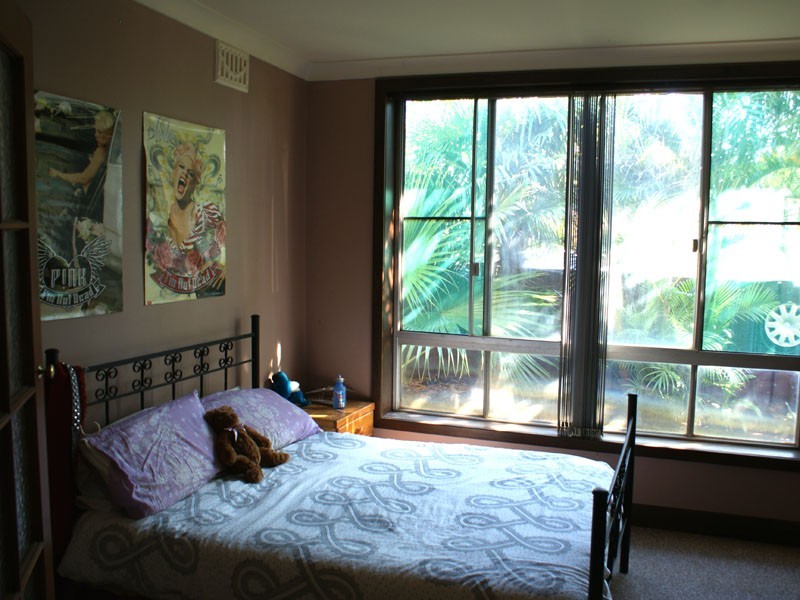 12 Forfar Street, Stockton NSW 2295