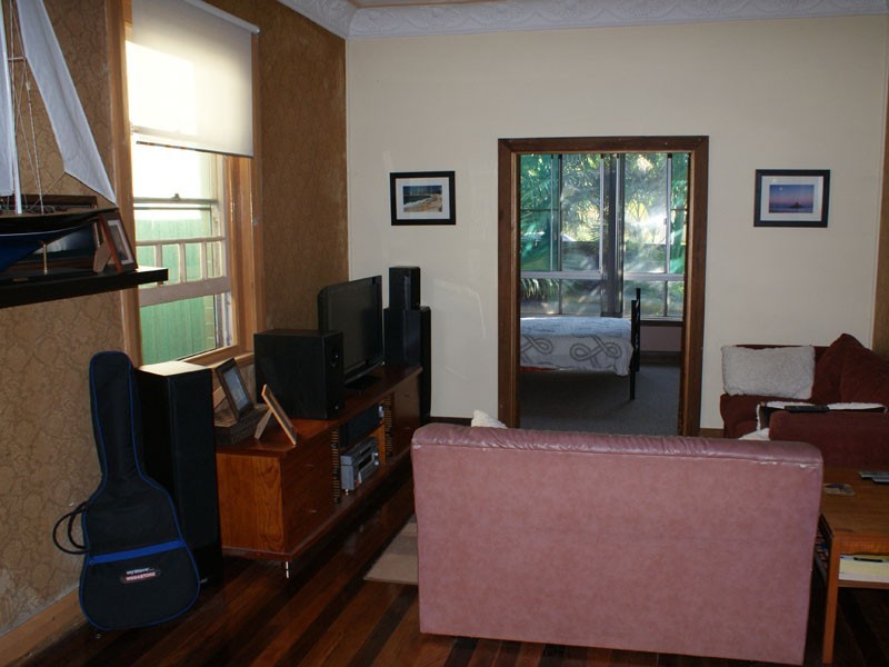 12 Forfar Street, Stockton NSW 2295