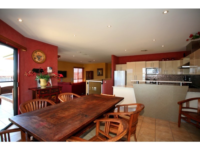 58 Hunter Street, Stockton NSW 2295