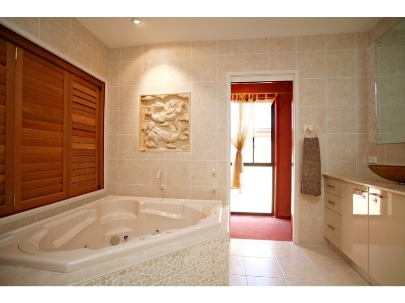 58 Hunter Street, Stockton NSW 2295