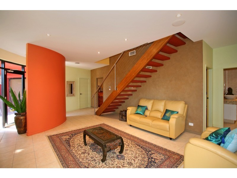 58 Hunter Street, Stockton NSW 2295