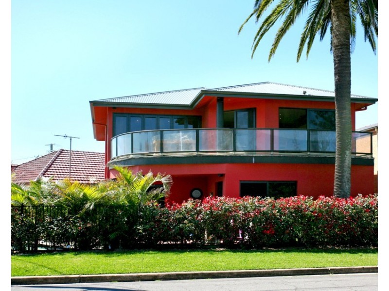 58 Hunter Street, Stockton NSW 2295