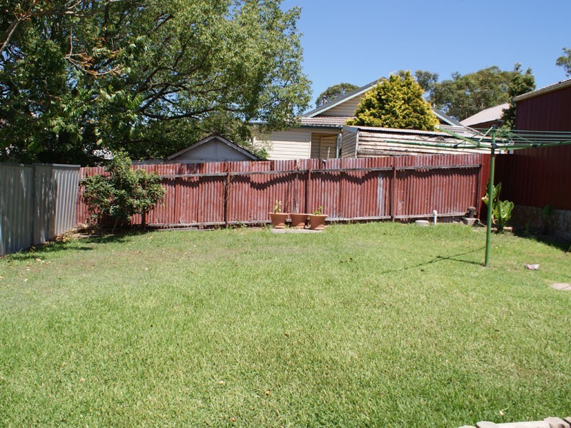 82 Barton Street, Mayfield NSW 2304