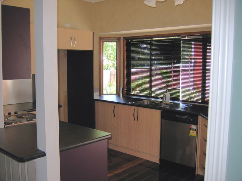 82 Barton Street, Mayfield NSW 2304