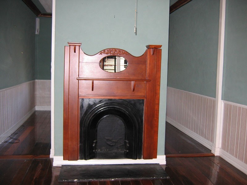 82 Barton Street, Mayfield NSW 2304