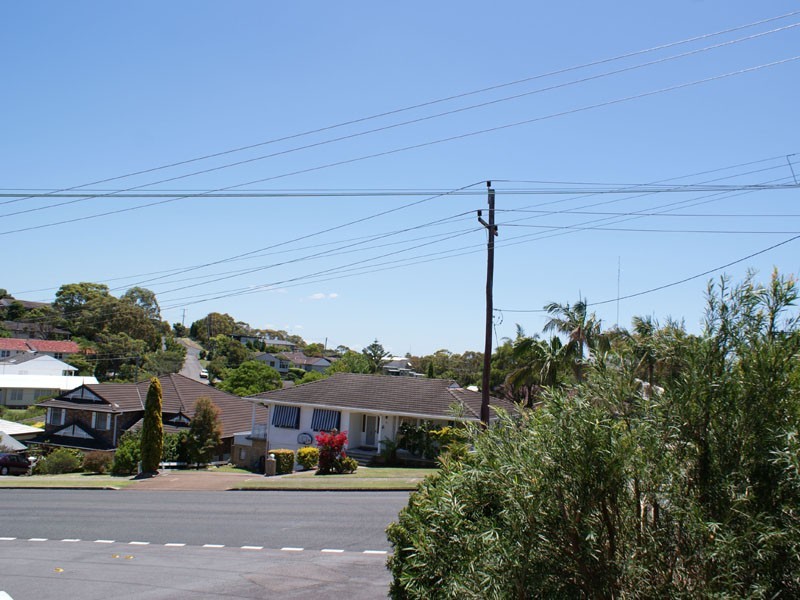 1 Bershire Ave, Merewether Heights NSW 2291