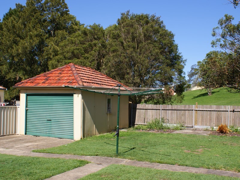 269 Beaumont St, Hamilton South NSW 2303