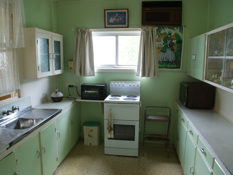 2 Lambton Rd, Waratah NSW 2298