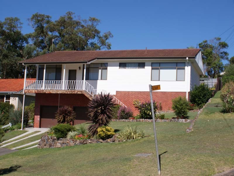 17 Collarena Cr, Kahibah NSW 2290